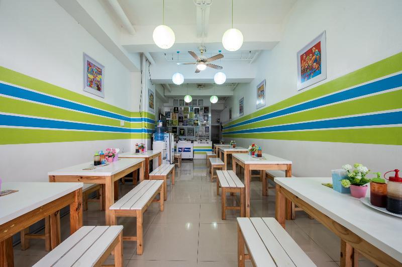 Oyo 501 Yuj Inn Pasay Exterior photo